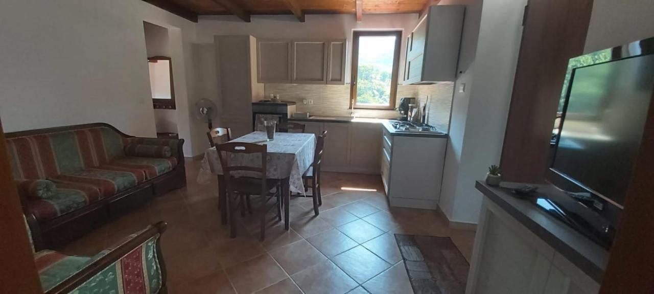 Casa Vacanza Tortorici Eksteriør billede